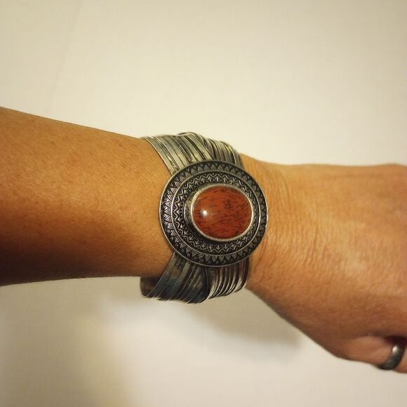 Silver cuff bracelet with large brown stone great bundle item - Picture 1 of 6